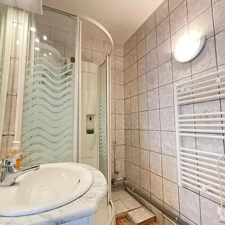 T2 Avec Piscine Commune A - Fr-1-338-485 דירה *