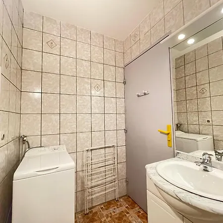 דירה T2 Avec Piscine Commune A - Fr-1-338-485 *